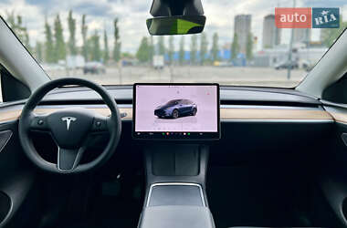 Внедорожник / Кроссовер Tesla Model Y 2024 в 