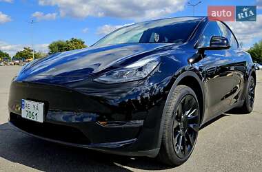 Внедорожник / Кроссовер Tesla Model Y 2023 в 