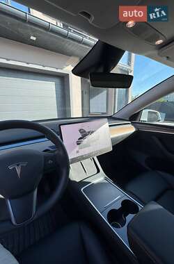 Внедорожник / Кроссовер Tesla Model Y 2023 в 
