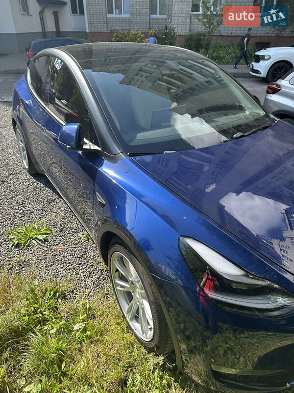Позашляховик / Кросовер Tesla Model Y 2020 в Львові