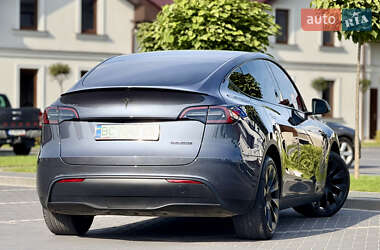 Внедорожник / Кроссовер Tesla Model Y 2023 в 