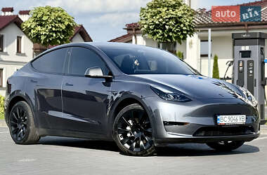 Внедорожник / Кроссовер Tesla Model Y 2023 в 