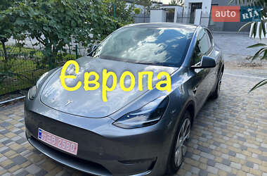 Внедорожник / Кроссовер Tesla Model Y 2024 в Ровно