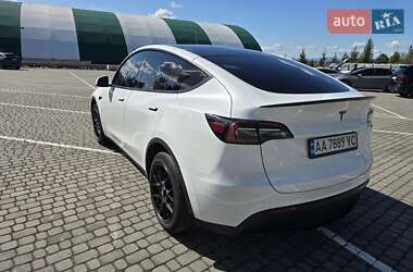 Внедорожник / Кроссовер Tesla Model Y 2021 в 