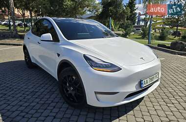 Внедорожник / Кроссовер Tesla Model Y 2021 в Ужгороде