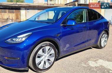 Внедорожник / Кроссовер Tesla Model Y 2021 в 