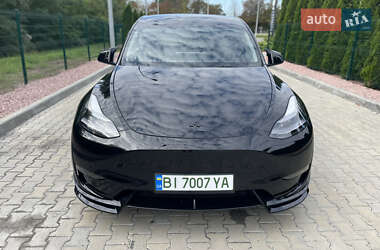 Внедорожник / Кроссовер Tesla Model Y 2023 в 