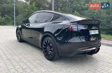 Внедорожник / Кроссовер Tesla Model Y 2023 в 