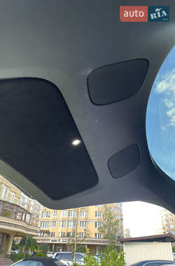Внедорожник / Кроссовер Tesla Model Y 2022 в 