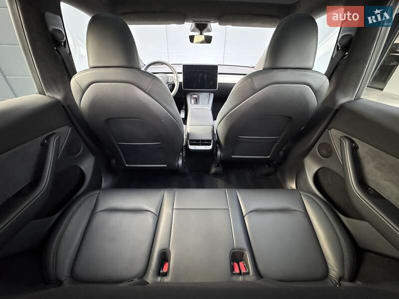 Позашляховик / Кросовер Tesla Model Y 2022 в Луцьку