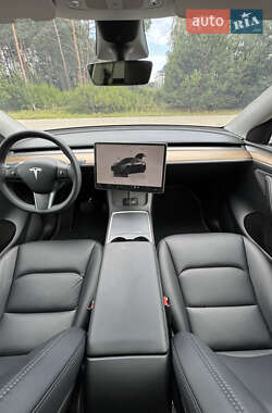 Внедорожник / Кроссовер Tesla Model Y 2022 в 