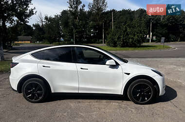Позашляховик / Кросовер Tesla Model Y 2023 в 