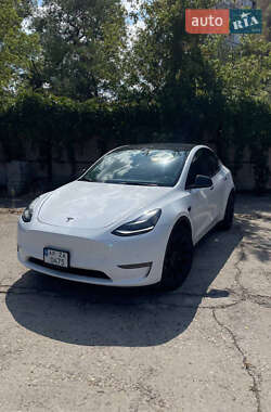 Позашляховик / Кросовер Tesla Model Y 2021 в Запоріжжі