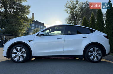 Внедорожник / Кроссовер Tesla Model Y 2023 в 