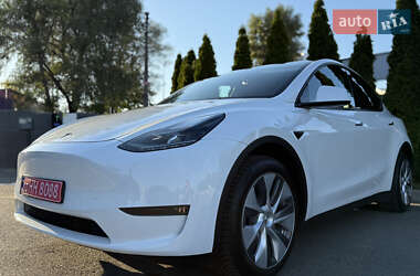 Внедорожник / Кроссовер Tesla Model Y 2023 в 