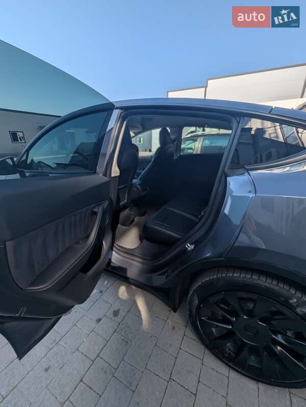 Внедорожник / Кроссовер Tesla Model Y 2022 в Львове фото 10 Внедорожник / Кроссовер Tesla Model Y 2022 в Львове