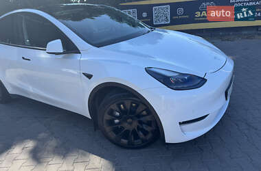 Внедорожник / Кроссовер Tesla Model Y 2021 в 