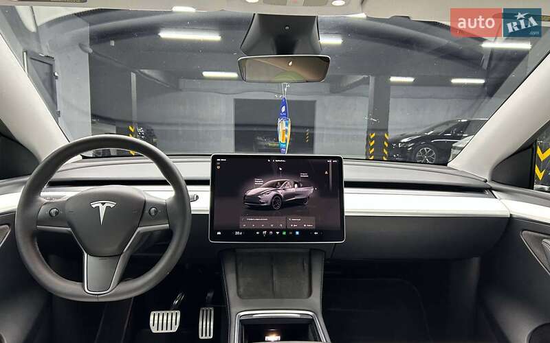Внедорожник / Кроссовер Tesla Model Y 2023 в Черновцах