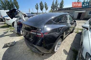 Внедорожник / Кроссовер Tesla Model Y 2021 в 