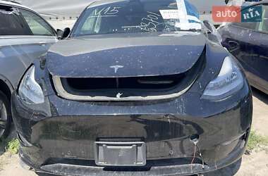 Внедорожник / Кроссовер Tesla Model Y 2021 в 