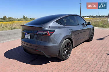 Внедорожник / Кроссовер Tesla Model Y 2022 в 