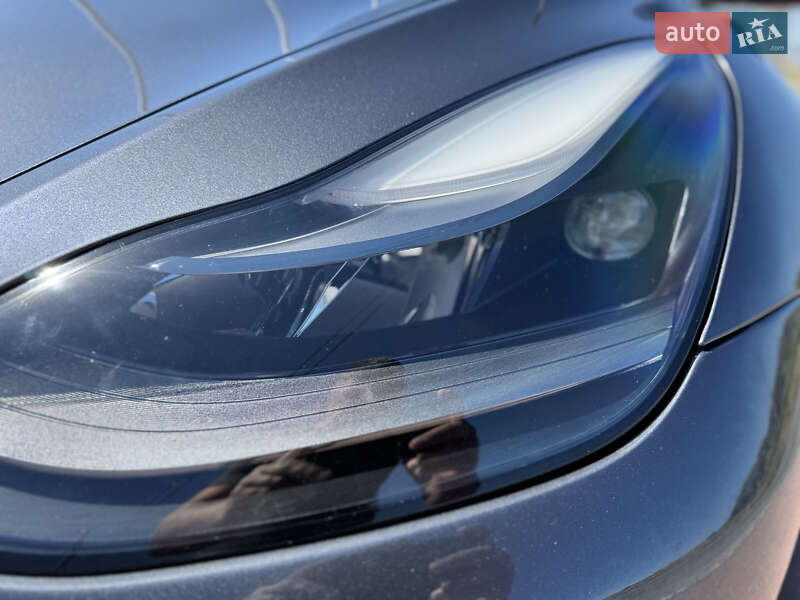 Внедорожник / Кроссовер Tesla Model Y 2022 в Ровно