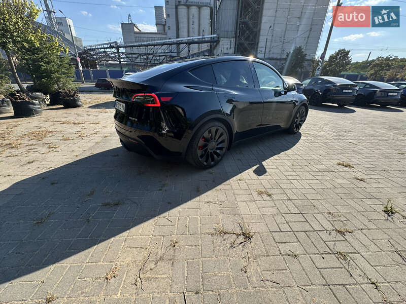 Внедорожник / Кроссовер Tesla Model Y 2024 в Днепре фото 7 Внедорожник / Кроссовер Tesla Model Y 2024 в Днепре