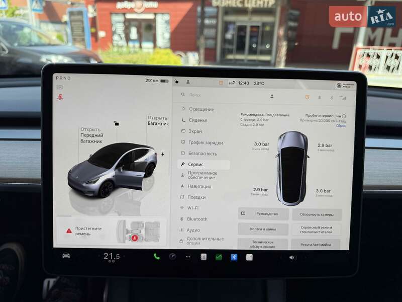 Внедорожник / Кроссовер Tesla Model Y 2023 в Львове