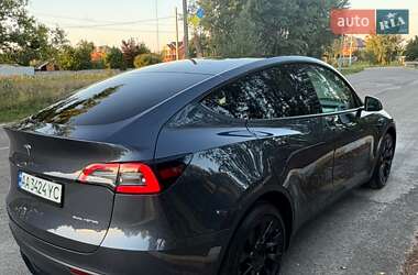 Позашляховик / Кросовер Tesla Model Y 2022 в 