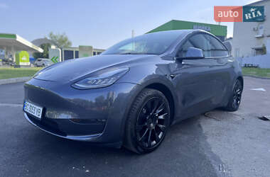 Внедорожник / Кроссовер Tesla Model Y 2021 в 