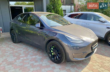 Внедорожник / Кроссовер Tesla Model Y 2021 в 