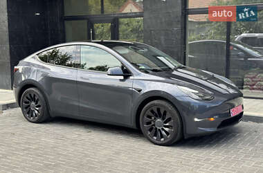 Позашляховик / Кросовер Tesla Model Y 2022 в 