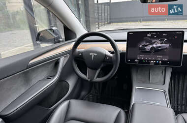 Позашляховик / Кросовер Tesla Model Y 2022 в 