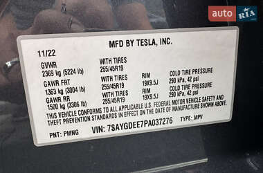 Позашляховик / Кросовер Tesla Model Y 2022 в 