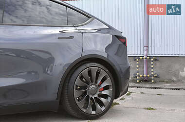 Позашляховик / Кросовер Tesla Model Y 2022 в 