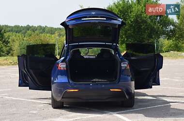 Внедорожник / Кроссовер Tesla Model Y 2021 в 