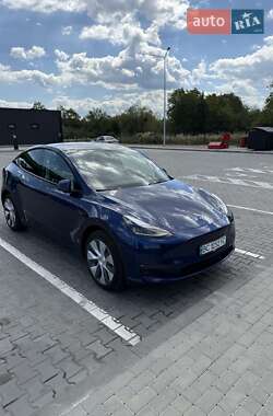 Позашляховик / Кросовер Tesla Model Y 2023 в 