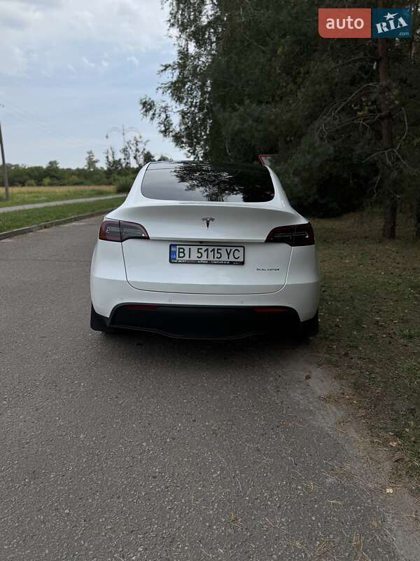 Позашляховик / Кросовер Tesla Model Y 2021 в Полтаві