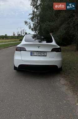 Внедорожник / Кроссовер Tesla Model Y 2021 в 