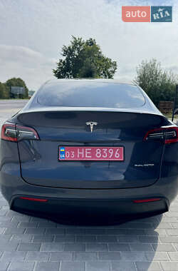 Позашляховик / Кросовер Tesla Model Y 2020 в 