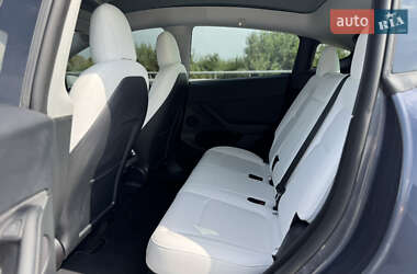 Внедорожник / Кроссовер Tesla Model Y 2022 в 