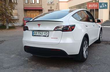 Внедорожник / Кроссовер Tesla Model Y 2023 в 