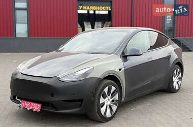 Внедорожник / Кроссовер Tesla Model Y 2021 в 