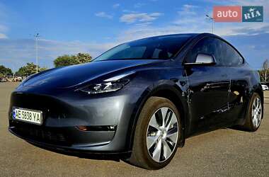 Внедорожник / Кроссовер Tesla Model Y 2023 в 