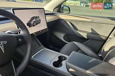 Внедорожник / Кроссовер Tesla Model Y 2023 в 