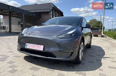 Позашляховик / Кросовер Tesla Model Y 2021 в 