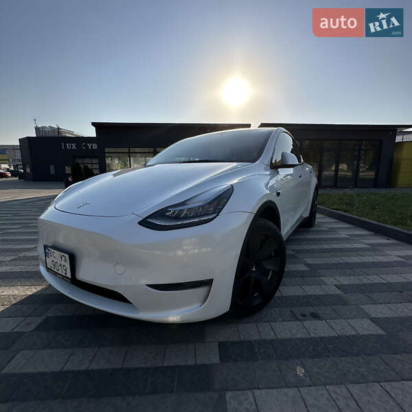 Tesla Model Y 2022 Tesla Model Y 2022
