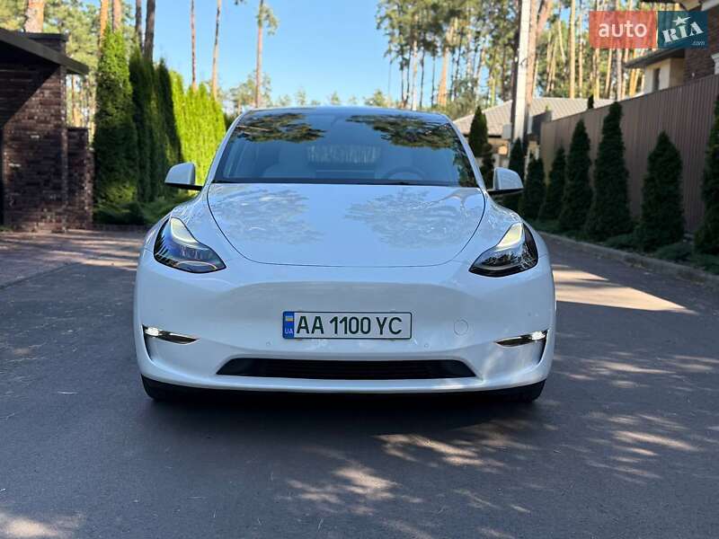 Внедорожник / Кроссовер Tesla Model Y 2022 в 