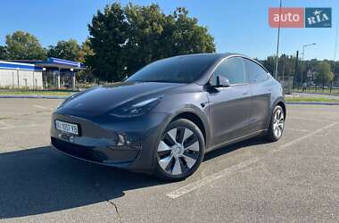 Внедорожник / Кроссовер Tesla Model Y 2023 в Киеве