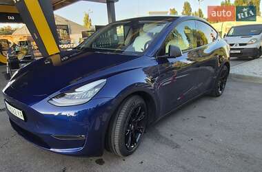 Позашляховик / Кросовер Tesla Model Y 2021 в 